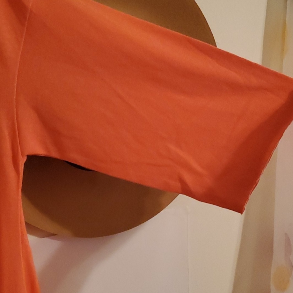 Top - Picture 3 of 7